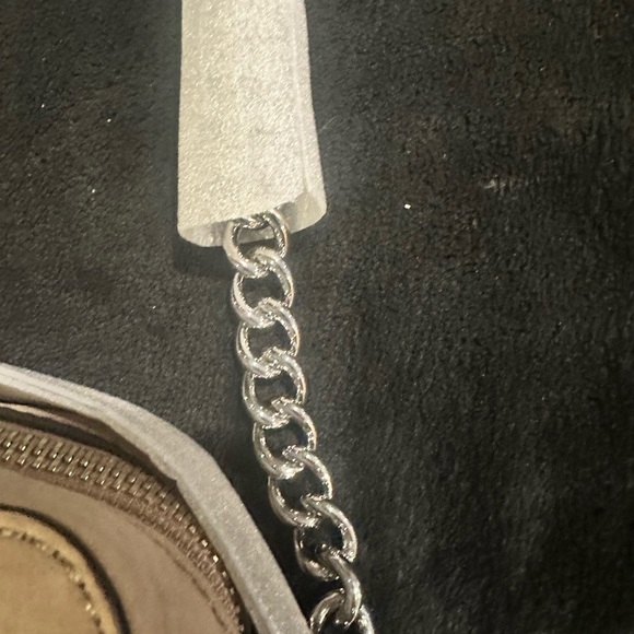 NWT Rebecca Minkoff Regan Bag in Sandstone suede. - Picture 4 of 5